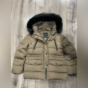 Zara puffer jacket for girls. Size 13/14.